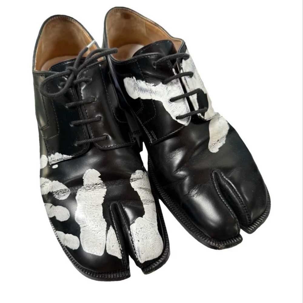 Maison Martin Margiela Black and White Tabi Loafers